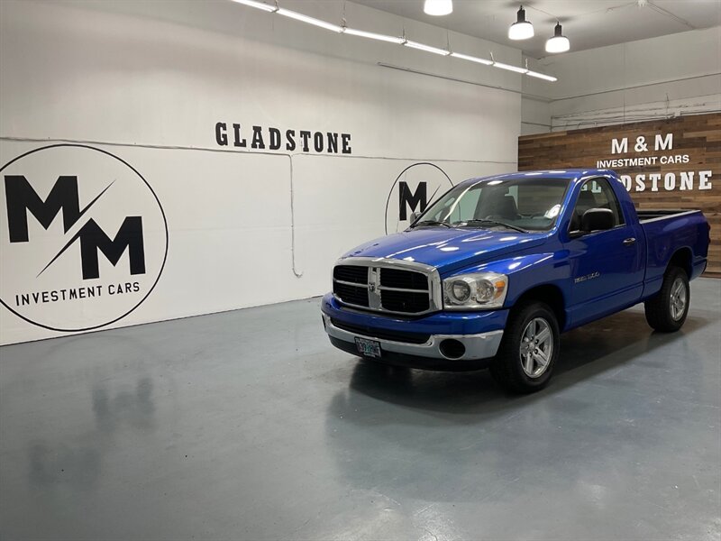2007 Dodge Ram 1500 ST Regular Cab RWD / 4.7L V8 / 6-SPEED MANUAL  / SHORT BED / ZERO RUST / ONLY 55,000 MILES - Photo 52 - Gladstone, OR 97027