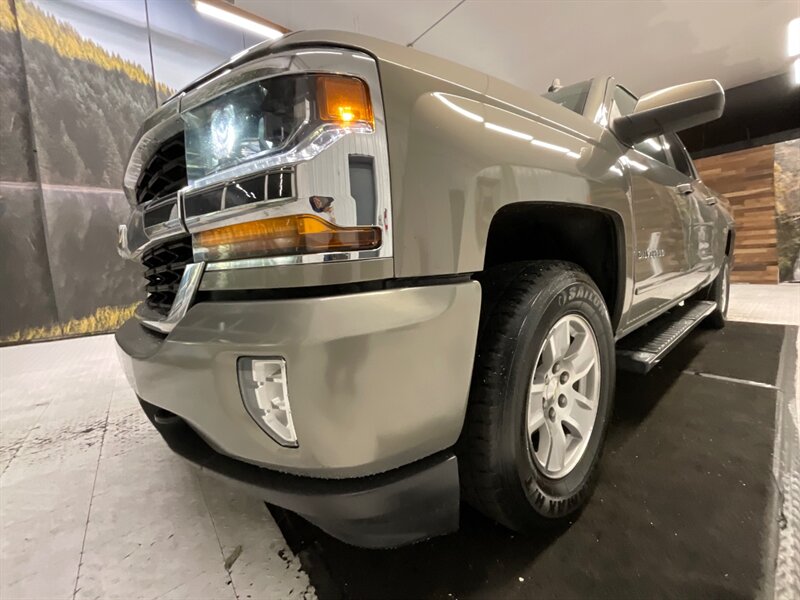 2017 Chevrolet Silverado 1500 LT Crew Cab 4X4 / 5.3L V8 / Backup Camera  /Rust Free Truck / Excel Cond - Photo 27 - Gladstone, OR 97027