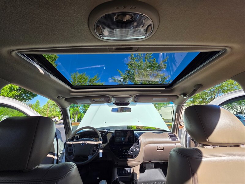 2005 Toyota Sequoia 4X4 TIMING BELT DONE V8 LEATHER SUNROOF NEW TIRES / 4.7L / 8-PASSENGER / CAMERA / HEATED SEATS / CLEAN - Photo 18 - Portland, OR 97217