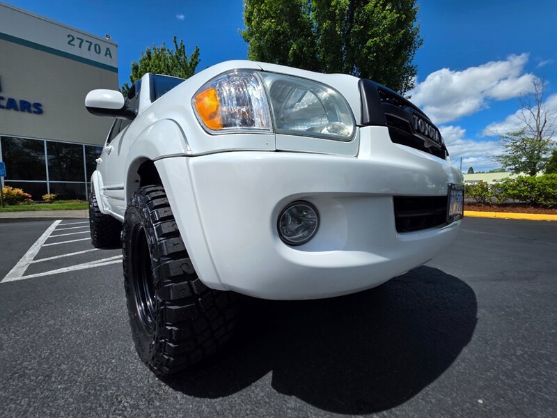 2005 Toyota Sequoia 4X4 TIMING BELT DONE V8 LEATHER SUNROOF NEW TIRES / 4.7L / 8-PASSENGER / CAMERA / HEATED SEATS / CLEAN - Photo 10 - Portland, OR 97217
