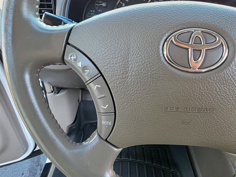 2005 Toyota Sequoia 4X4 TIMING BELT DONE V8 LEATHER SUNROOF NEW TIRES / 4.7L / 8-PASSENGER / CAMERA / HEATED SEATS / CLEAN - Photo 33 - Portland, OR 97217