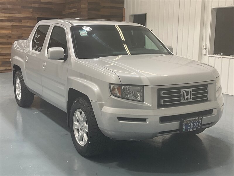 2007 Honda Ridgeline RTL AWD 3.5L V6 / LEATHER HEATED SEATS  / BACKUP  CAM / LOW MILES / NO RUST
