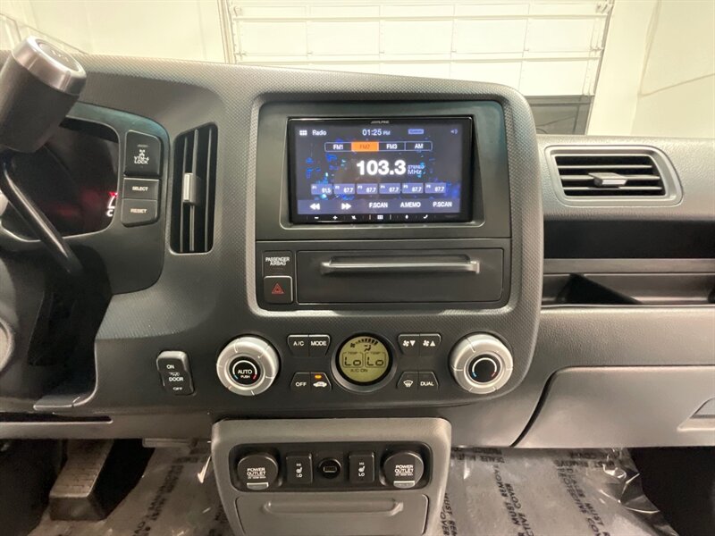 2007 Honda Ridgeline RTL AWD 3.5L V6 / LEATHER HEATED SEATS  / BACKUP  CAM / LOW MILES / NO RUST - Photo 18 - Gladstone, OR 97027