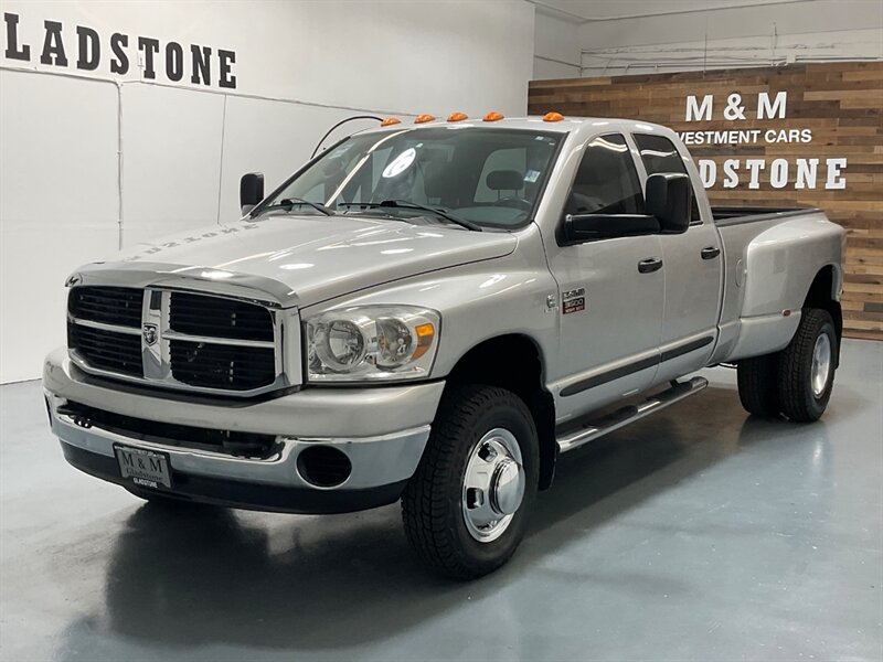 2007 Dodge Ram 3500 SLT Quad Cab 4X4 / 6.7L DIESEL / 6-SPEED / DUALLY  /Local Truck w. ZERO RUST / BRAND NEW TIRES - Photo 1 - Gladstone, OR 97027