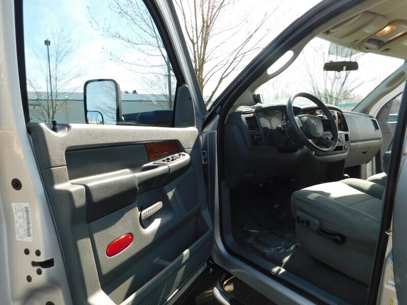 2006 Dodge Ram 2500 SLT 4X4 5.9L CUMMINS DIESEL / NEW TIRES /LOW MILES   - Photo 13 - Portland, OR 97217