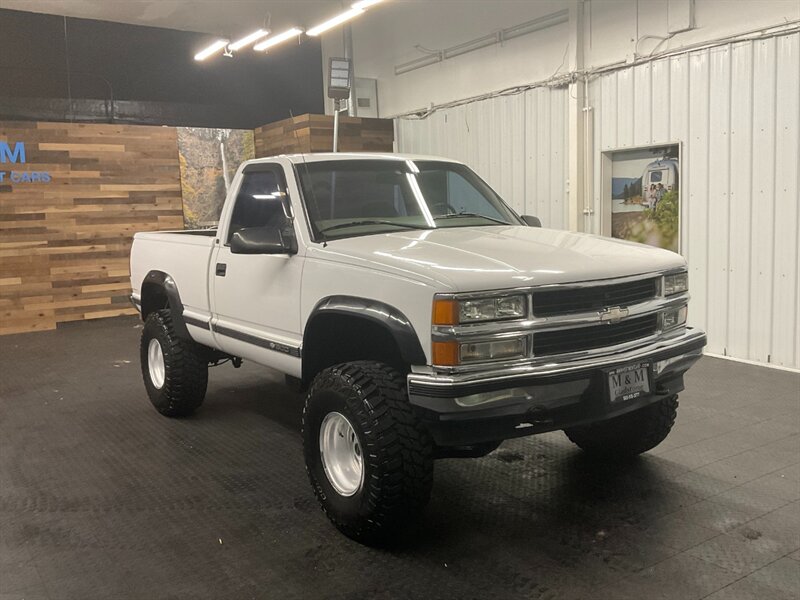 1998 Chevrolet C/K Pickup 1500   - Photo 2 - Gladstone, OR 97027