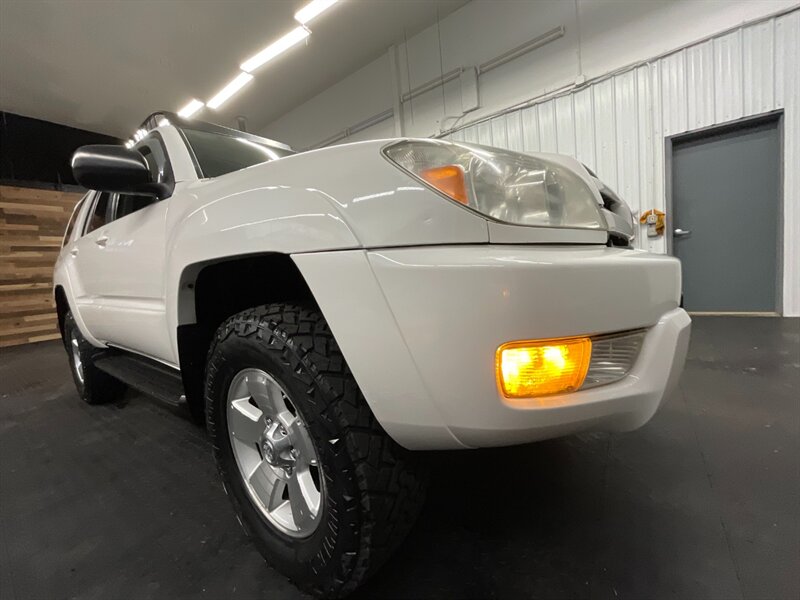 2004 Toyota 4Runner SR5 Sport Utility 4X4 / V6 / DIFF LOCK / NEW TIRES  LOCAL OREGON SUV / RUST FREE / BRAND NEW TIRES - Photo 10 - Gladstone, OR 97027