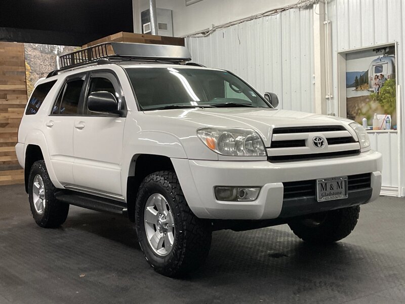 2004 Toyota 4Runner SR5 Sport Utility 4X4 / V6 / DIFF LOCK / NEW TIRES  LOCAL OREGON SUV / RUST FREE / BRAND NEW TIRES - Photo 2 - Gladstone, OR 97027