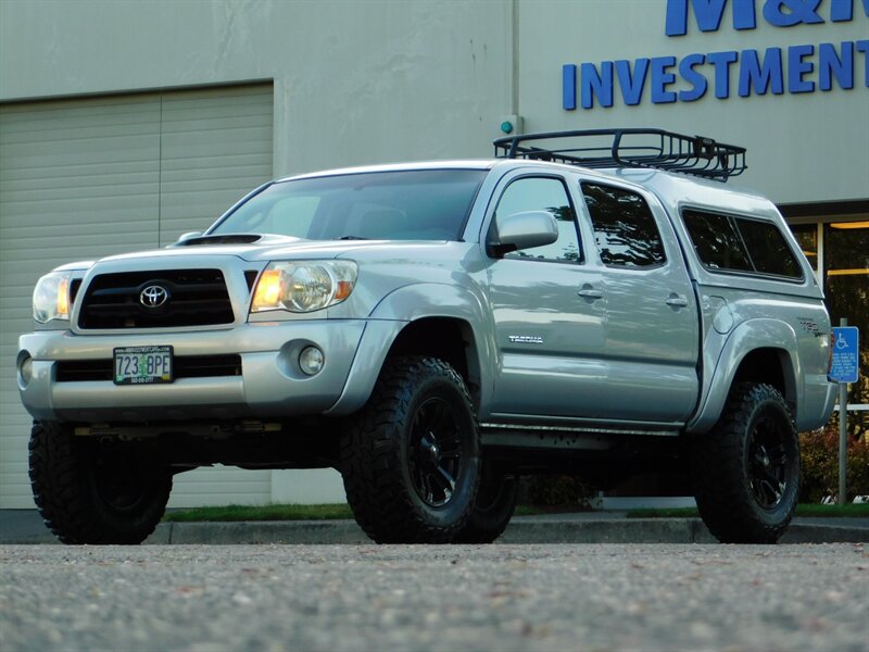 2005 Toyota Tacoma V6 SR5 TRD SPORT 4X4 / 6-SPEED / 1-OWNER / LIFTED   - Photo 1 - Portland, OR 97217