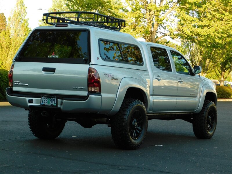 2005 Toyota Tacoma V6 SR5 TRD SPORT 4X4 / 6-SPEED / 1-OWNER / LIFTED   - Photo 8 - Portland, OR 97217