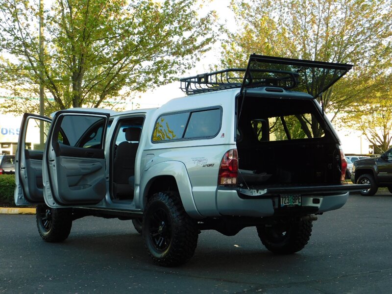 2005 Toyota Tacoma V6 SR5 TRD SPORT 4X4 / 6-SPEED / 1-OWNER / LIFTED   - Photo 27 - Portland, OR 97217