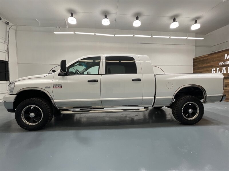 2008 Dodge Ram 2500 SLT MEGA CAB 4X4 / 5.7l V8 HEMI / NEW TIRES  /ZERO RUST / MEGACAB - Photo 3 - Gladstone, OR 97027