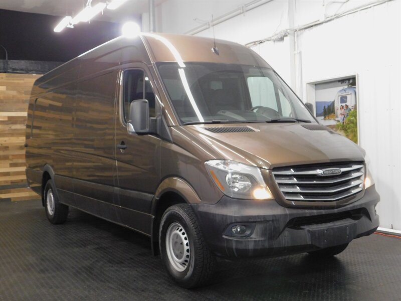 2015 Mercedes-Benz Sprinter 2500 Cargo Van 3.0 D   - Photo 2 - Gladstone, OR 97027