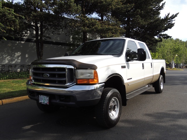 2000 Ford F-350 4X4 LARIAT /CrewCab/ LongBed/ 7.3L DIESEL / 106kmi   - Photo 1 - Portland, OR 97217