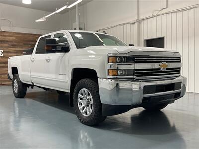 2016 Chevrolet Silverado 3500 LT Crew Cab 4X4 / 6.0L V8 GAS / 1-TON / LONG BED  / SRW / NO RUST