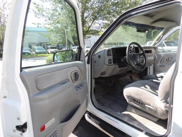 1997 GMC Sierra 2500 Heavy Duty 4X4 / Extended Cab / V8 / Long Bed   - Photo 17 - Portland, OR 97217