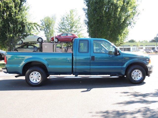 2001 Ford F-250 Super Duty XLT / Extra Cab / 2WD / V10 / 81K MILES   - Photo 4 - Portland, OR 97217