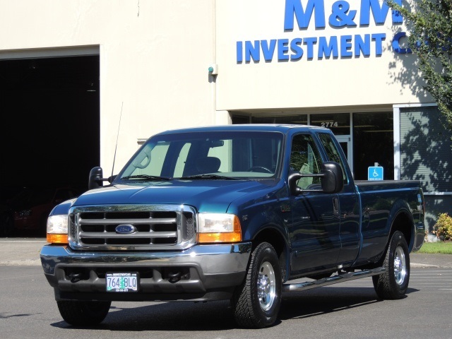 2001 Ford F-250 Super Duty XLT / Extra Cab / 2WD / V10 / 81K MILES   - Photo 1 - Portland, OR 97217