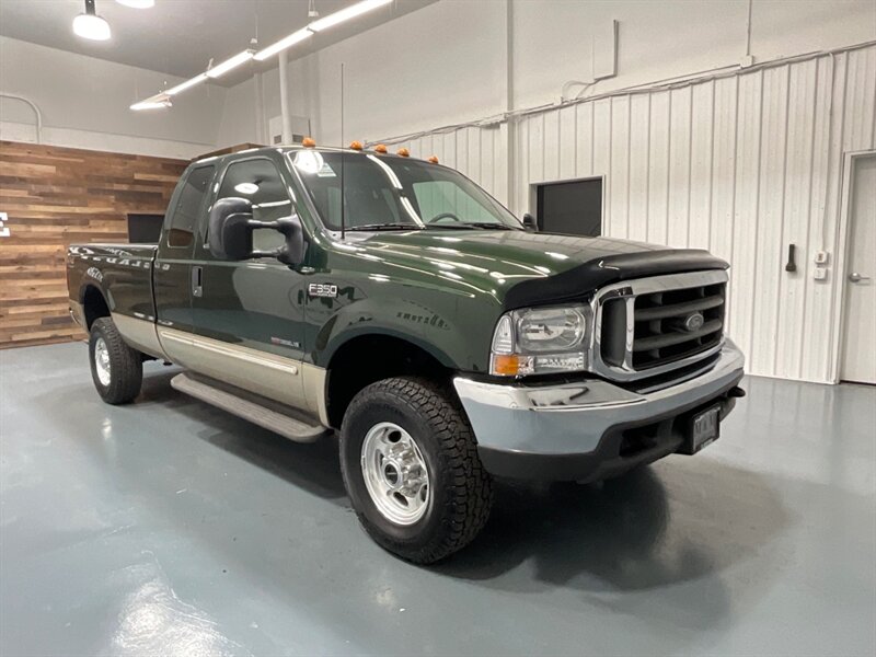 2000 Ford F-350 Lariat Super Cab 4X4/ 7.3L DIESEL / 27,000 MILES  / 1-OWNER / ZERO RUST / NEW TIRES / LONG BED - Photo 2 - Gladstone, OR 97027