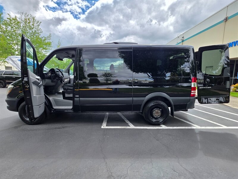 2016 Mercedes-Benz Sprinter Turbo Diesel 12-Passenger Roof Top A/C New Tires / 144 " WB / Excellent Condition - Photo 23 - Portland, OR 97217