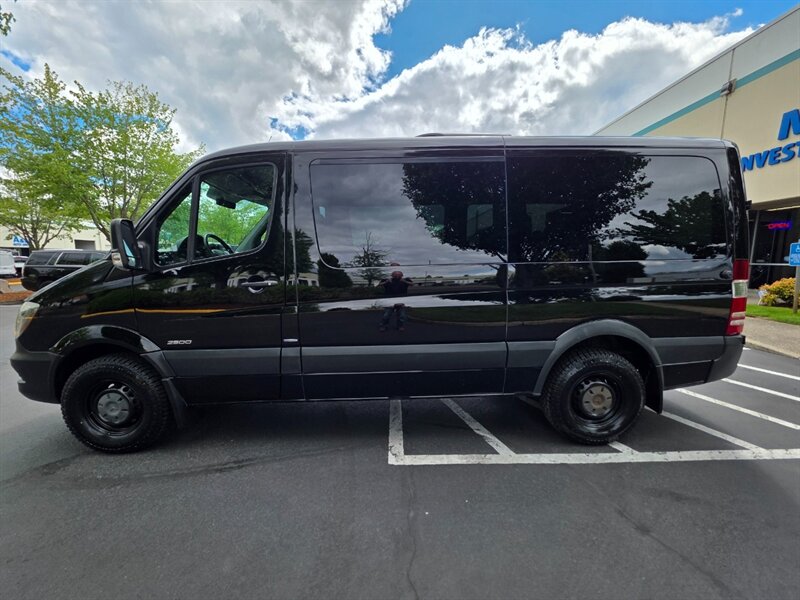 2016 Mercedes-Benz Sprinter Turbo Diesel 12-Passenger Roof Top A/C New Tires / 144 " WB / Excellent Condition - Photo 3 - Portland, OR 97217
