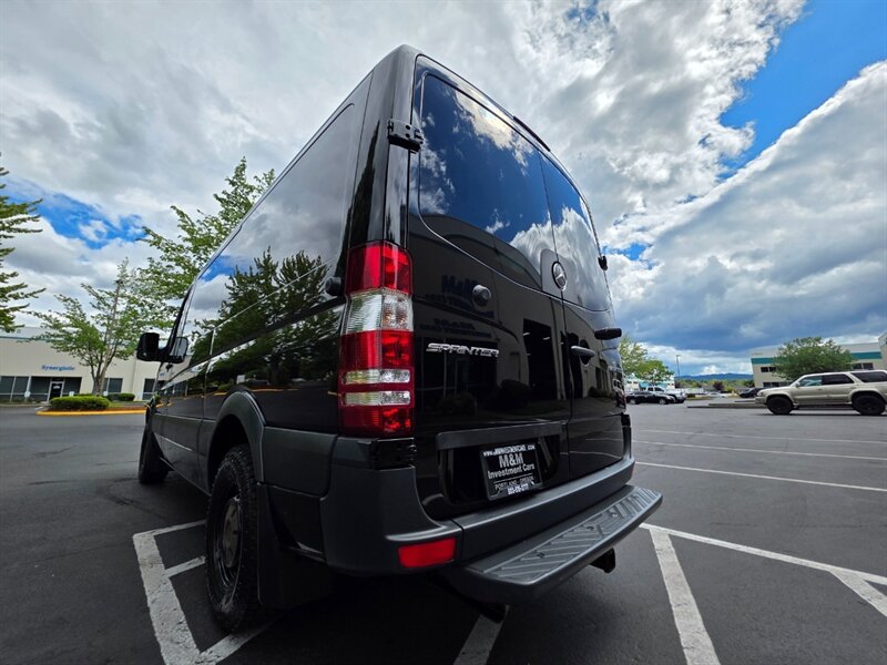 2016 Mercedes-Benz Sprinter Turbo Diesel 12-Passenger Roof Top A/C New Tires / 144 " WB / Excellent Condition - Photo 12 - Portland, OR 97217
