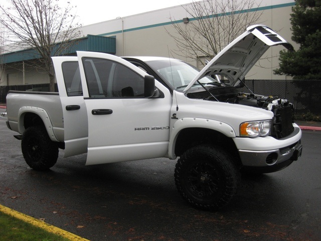 2003 Dodge Ram 2500 SLT 4X4 QuadCab / 5.9L CUMMINS Diesel / LIFTED   - Photo 15 - Portland, OR 97217