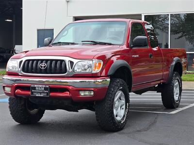2004 Toyota Tacoma 4X4 DIFF LOCK / TRD / 5 SPEED / NEW TIMING BELT  / 3.4L V6 / E-LOCKER / OFF ROAD PKG / MANUAL TRANSMISSION / BF GOODRICH TIRES / LIFTED Truck