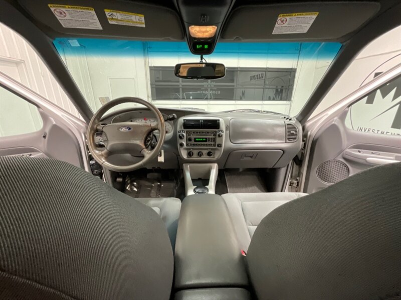 2002 Ford Explorer Sport Trac Crew Cab Pickup 4X4 / 6Cyl / 1-OWNER / 94K MILES / SUNROOF / BRAND NEW TIRES / Towing Pkg / LOCAL OREGON SUV / ZERO RUST - Photo 37 - Gladstone, OR 97027