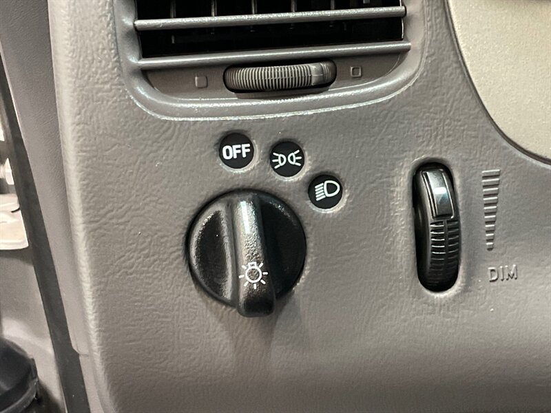 2002 Ford Explorer Sport Trac Crew Cab Pickup 4X4 / 6Cyl / 1-OWNER / 94K MILES / SUNROOF / BRAND NEW TIRES / Towing Pkg / LOCAL OREGON SUV / ZERO RUST - Photo 41 - Gladstone, OR 97027