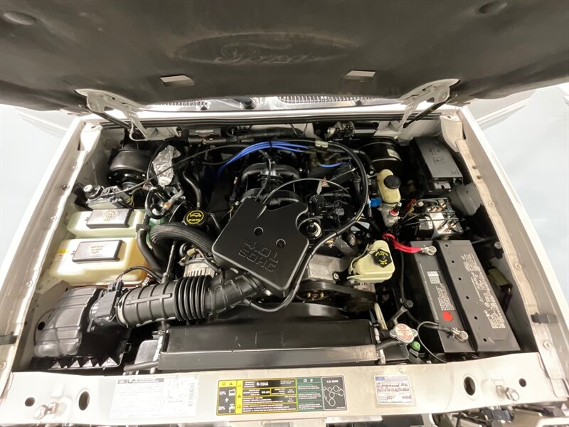 2002 Ford Explorer Sport Trac Crew Cab Pickup 4X4 / 6Cyl / 1-OWNER / 94K MILES / SUNROOF / BRAND NEW TIRES / Towing Pkg / LOCAL OREGON SUV / ZERO RUST - Photo 45 - Gladstone, OR 97027