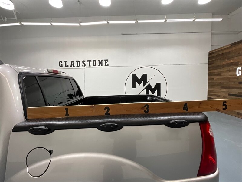 2002 Ford Explorer Sport Trac Crew Cab Pickup 4X4 / 6Cyl / 1-OWNER / 94K MILES / SUNROOF / BRAND NEW TIRES / Towing Pkg / LOCAL OREGON SUV / ZERO RUST - Photo 9 - Gladstone, OR 97027