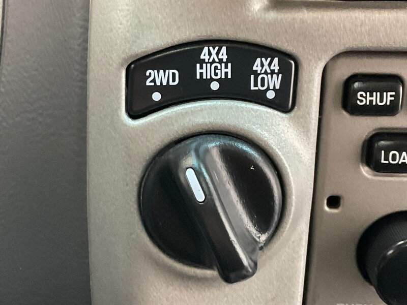 2002 Ford Explorer Sport Trac Crew Cab Pickup 4X4 / 6Cyl / 1-OWNER / 94K MILES / SUNROOF / BRAND NEW TIRES / Towing Pkg / LOCAL OREGON SUV / ZERO RUST - Photo 19 - Gladstone, OR 97027