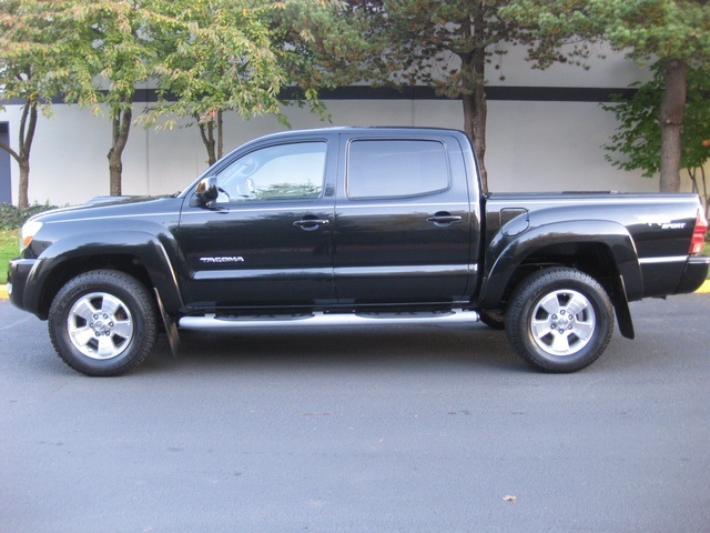 2006 Toyota Tacoma V6 Crew Cab 4x4 TRD SPORT PKG   - Photo 2 - Portland, OR 97217