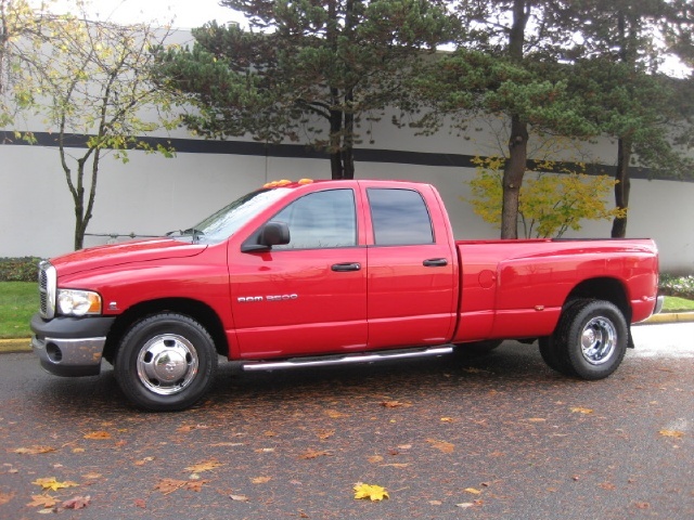 2004 Dodge Ram 3500 ST   - Photo 2 - Portland, OR 97217