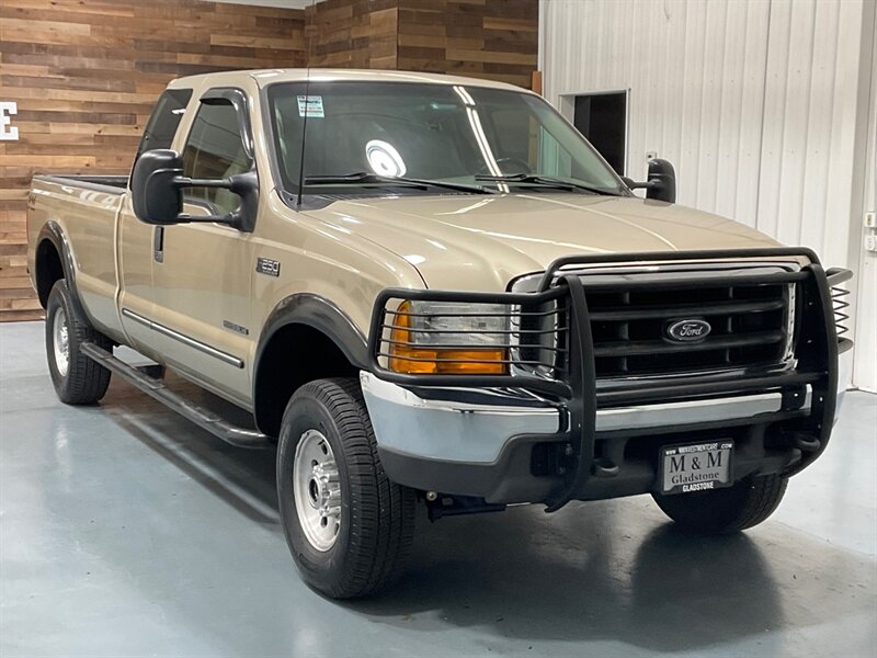 2000 Ford F-250 Lariat 4X4 7.3L DIESEL / 1-OWNER LOCAL  / ZERO RUST / Leather Seats - Photo 2 - Gladstone, OR 97027