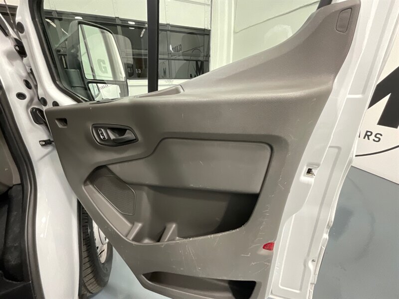 2023 Ford Transit 250 CARGO VAN LWB HIGHROOF / ALL WHEEL DRIVE / Backup Camera / Leather seats / BRAND NEW TIRES / 148inc WB HIGHROOF - Photo 32 - Gladstone, OR 97027