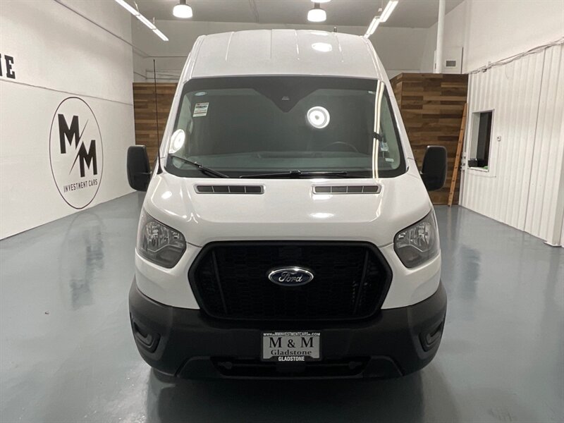 2023 Ford Transit 250 CARGO VAN LWB HIGHROOF / ALL WHEEL DRIVE / Backup Camera / Leather seats / BRAND NEW TIRES / 148inc WB HIGHROOF - Photo 5 - Gladstone, OR 97027