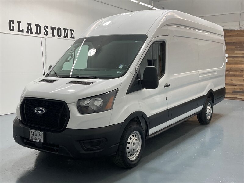 2023 Ford Transit 250 CARGO VAN LWB HIGHROOF / ALL WHEEL DRIVE / Backup Camera / Leather seats / BRAND NEW TIRES / 148inc WB HIGHROOF - Photo 1 - Gladstone, OR 97027