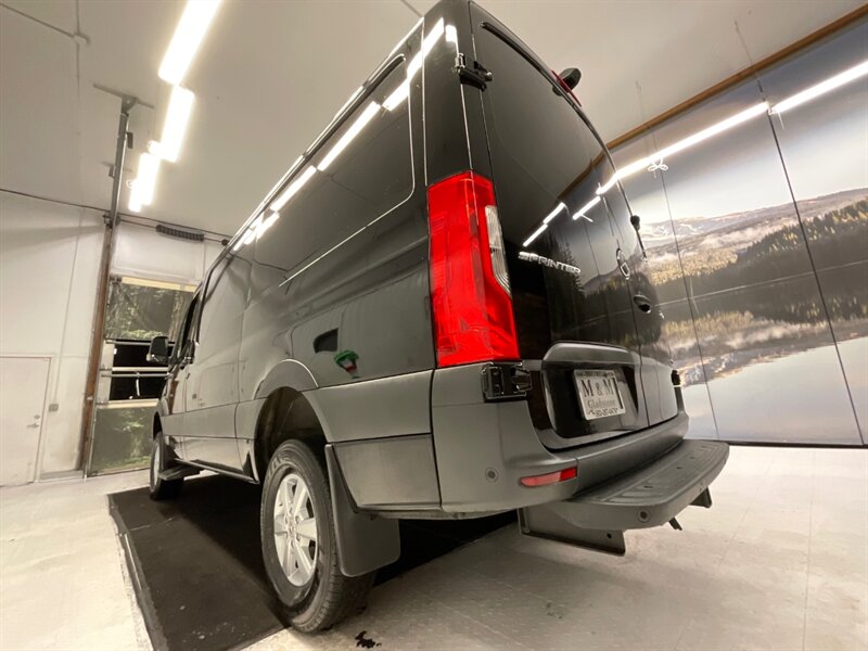 2020 Mercedes-Benz Sprinter 2500 CARGO VAN 4X4 / 3.0L DIESEL / 11,000 MILES  / 1-OWNER / Navi & Leather - Photo 7 - Gladstone, OR 97027