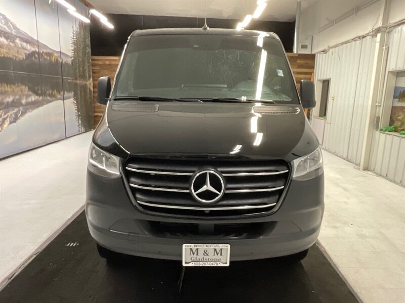 2020 Mercedes-Benz Sprinter 2500 CARGO VAN 4X4 / 3.0L DIESEL / 11,000 MILES  / 1-OWNER / Navi & Leather - Photo 5 - Gladstone, OR 97027