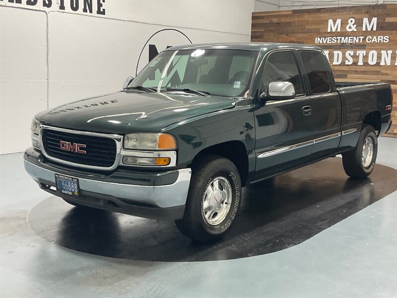 2001 GMC Sierra 1500 SLE Z71 OFF RD / 4X4 / 5.3L V8 / 1-OWNER  / 109K Miles / RUST FREE - Photo 1 - Gladstone, OR 97027