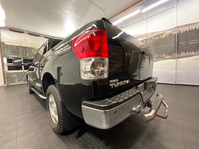 2008 Toyota Tundra Limited Crew Max 4X4   - Photo 12 - Gladstone, OR 97027