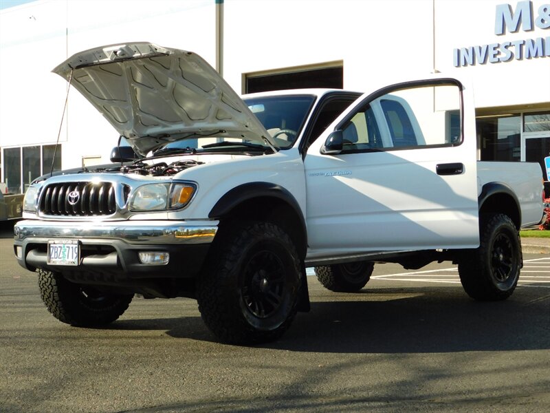 2002 Toyota Tacoma 2dr Xtracab 4X4 / 5-SPEED / LIFTED / LOW MILES   - Photo 25 - Portland, OR 97217