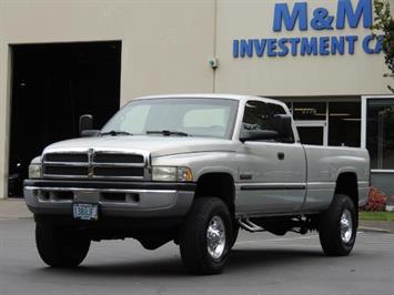 2001 Dodge Ram 2500 SLT Quad Cab 4X4 / 5.9 L CUMMINS DIESEL / Long Bed Truck