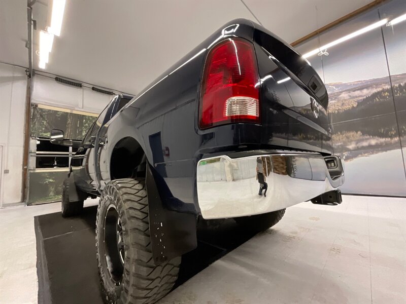 2013 RAM 2500 Tradesman Crew Cab 4X4/6.7L DIESEL / LIFTED LIFTED  / LOCAL OREGON TRUCK / RUST FREE  / LIFTED w. 37 " MUD TIRES & 20 " MOTO WHEELS / CUSTOM BUMPER / SHARP SHARP !! - Photo 11 - Gladstone, OR 97027