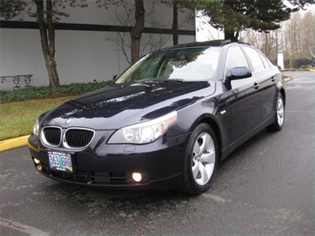 2005 BMW 530i/ 6Cyl/ Navigation Sedan