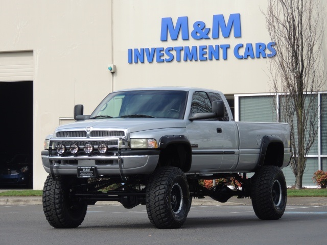 2002 Dodge Ram 2500 SLT / 4X4 / 5.9L DIESEL / MONSTER LIFTED LIFTED   - Photo 47 - Portland, OR 97217