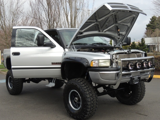 2002 Dodge Ram 2500 SLT / 4X4 / 5.9L DIESEL / MONSTER LIFTED LIFTED   - Photo 32 - Portland, OR 97217