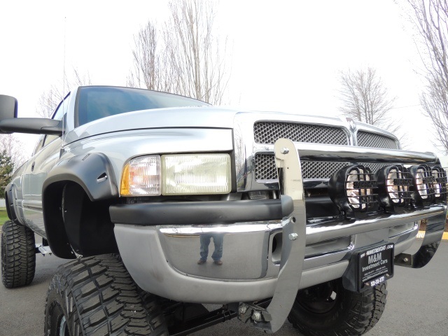 2002 Dodge Ram 2500 SLT / 4X4 / 5.9L DIESEL / MONSTER LIFTED LIFTED   - Photo 10 - Portland, OR 97217